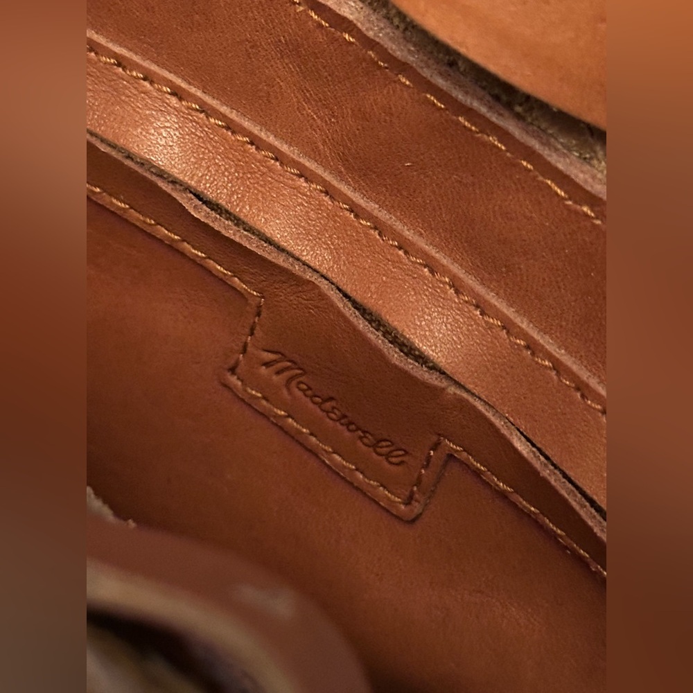 Madewell Small Transport Crossbody: Woven Leather Edition - Picture 4 of 4